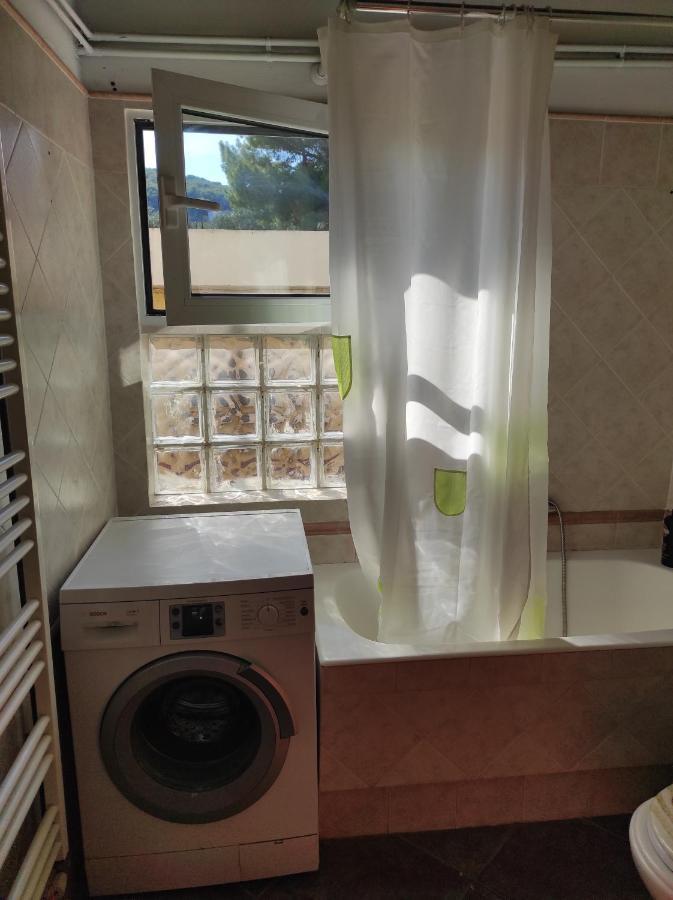 Near Airportand Metropolitan Penelopi Cozy Home Artemida  Buitenkant foto
